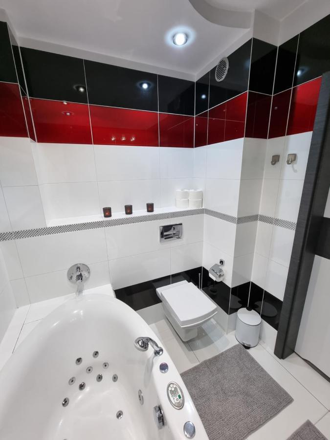 La Perla Apartment Криница Морска Екстериор снимка