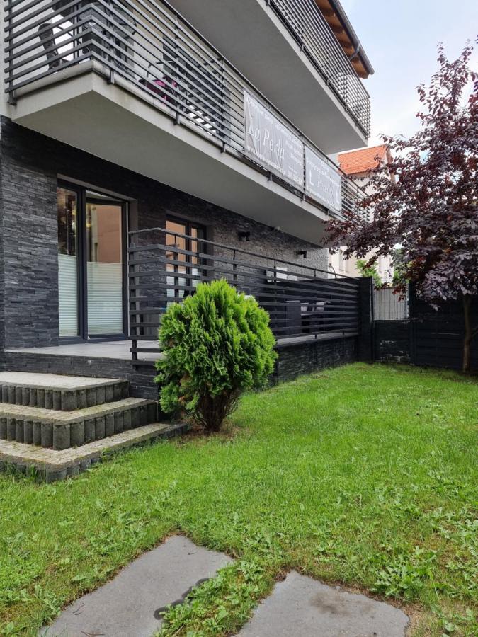La Perla Apartment Криница Морска Екстериор снимка
