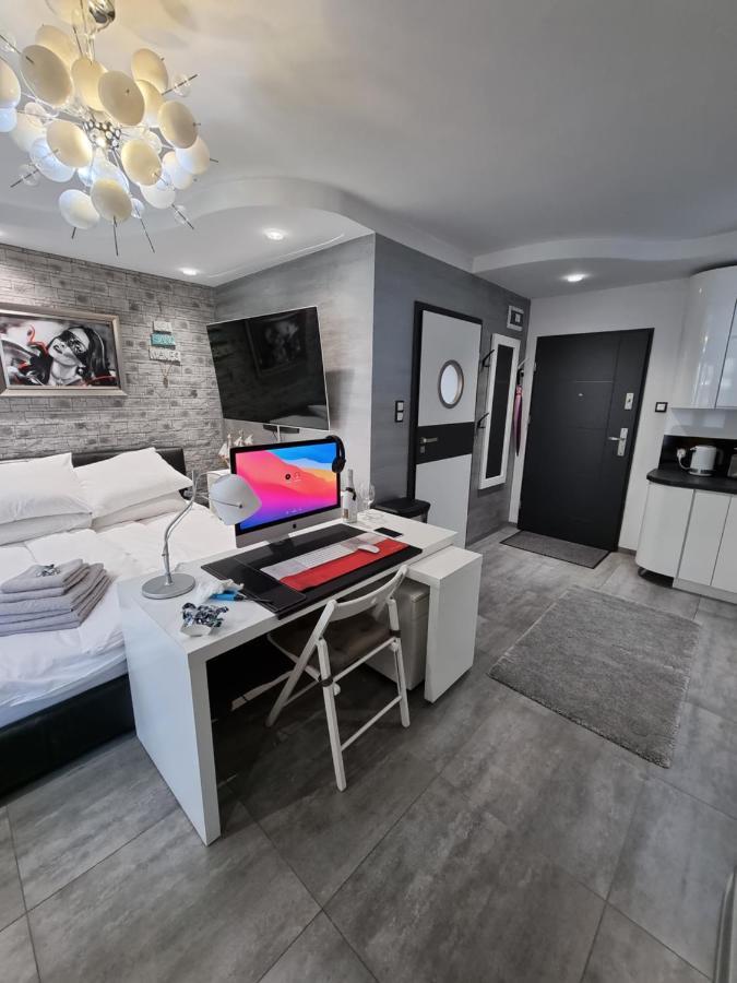 La Perla Apartment Криница Морска Екстериор снимка
