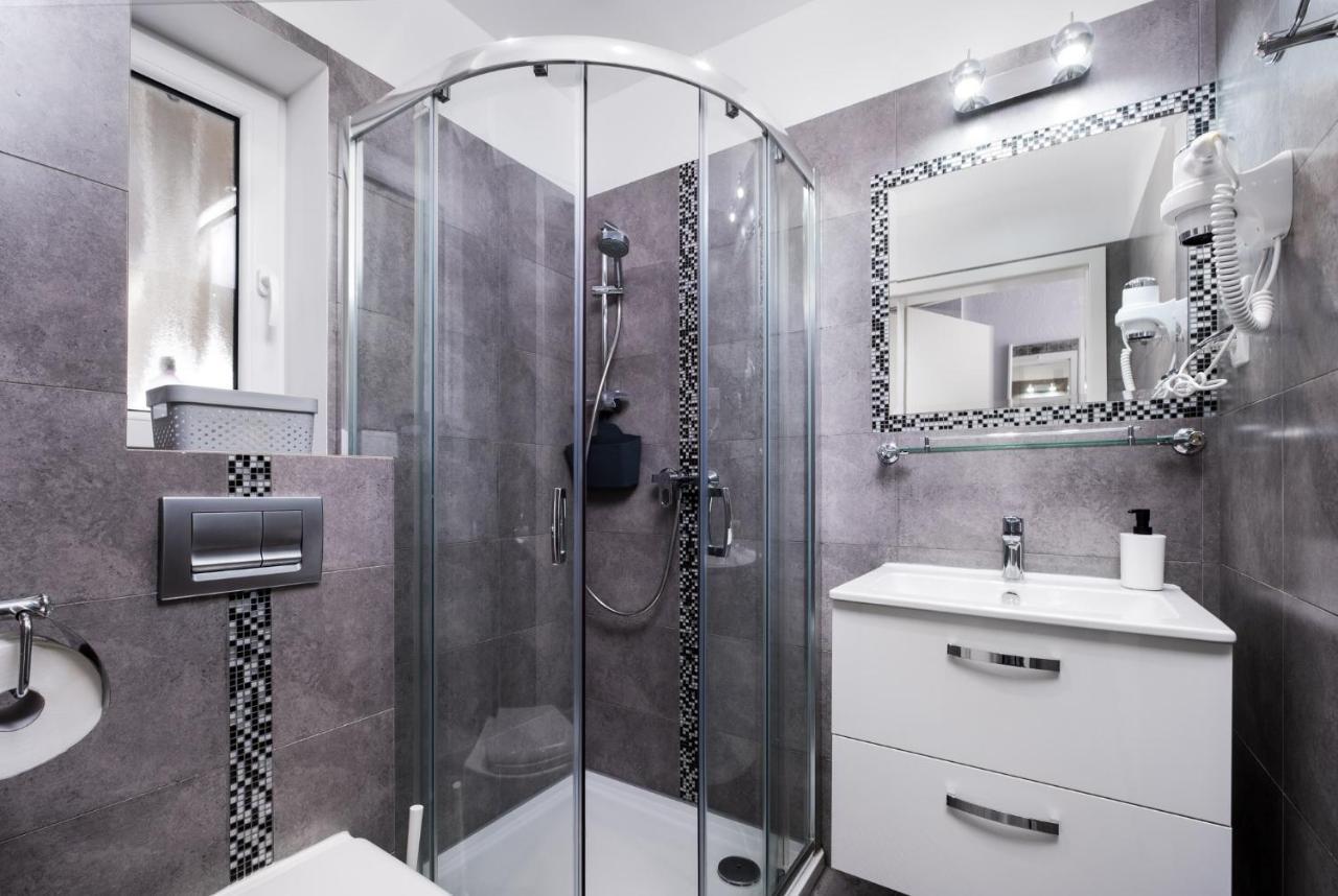 La Perla Apartment Криница Морска Екстериор снимка