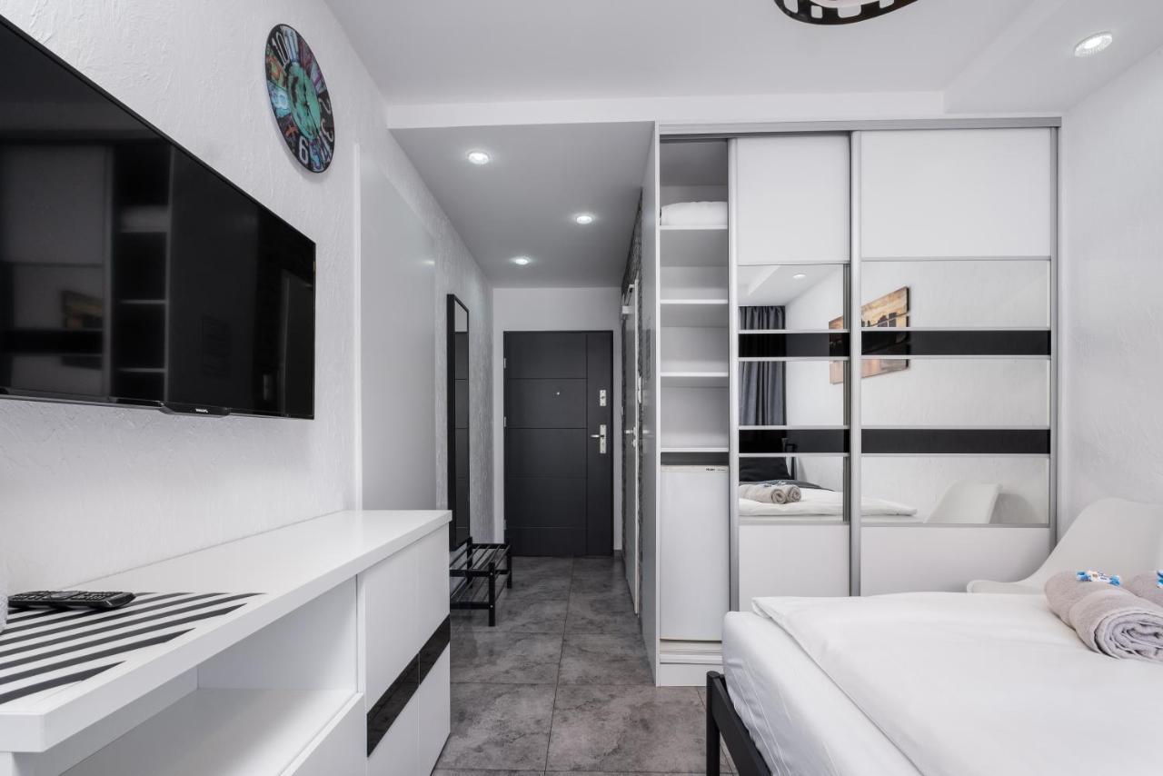 La Perla Apartment Криница Морска Екстериор снимка